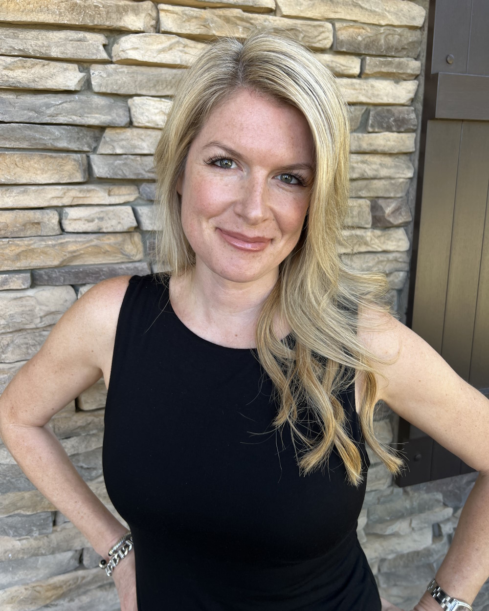 Tania Accounting & Finance Consultant Lori Squires Business Consultant